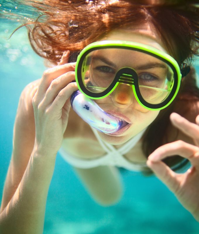 activité snorkeling plongée avec tuba en plus de la location de bateau avec skipper en Corse, option proposée par My Way Yachting.